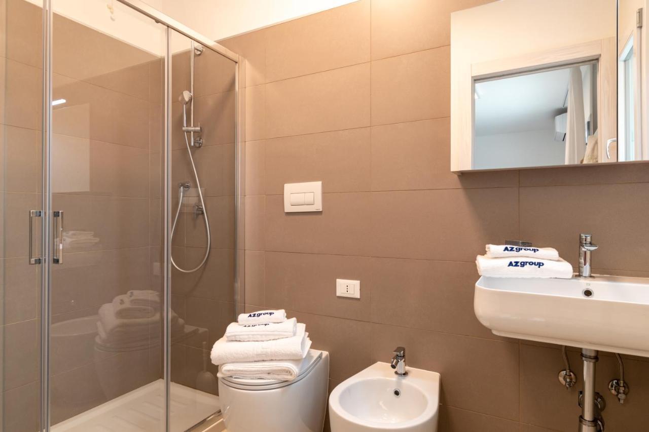 Iris Suite Bibione Luaran gambar